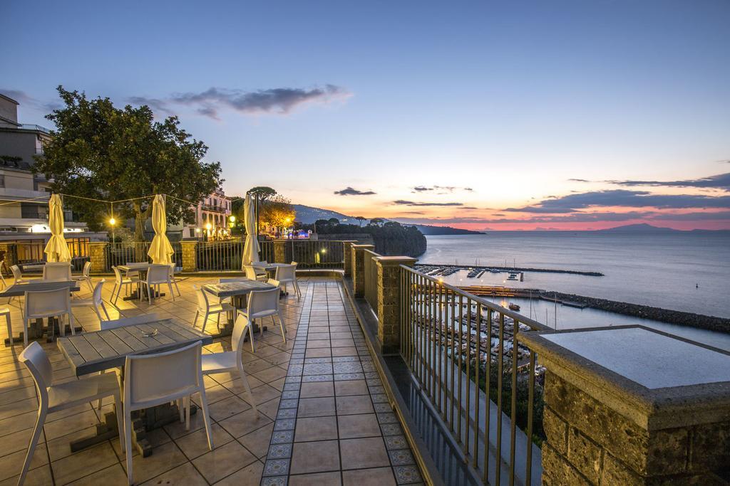 Hr Hotel & Spa Piano di Sorrento Luaran gambar
