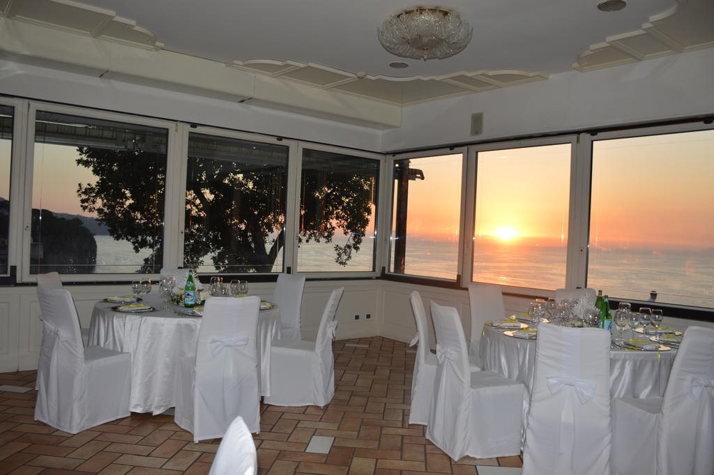 Hr Hotel & Spa Piano di Sorrento Luaran gambar